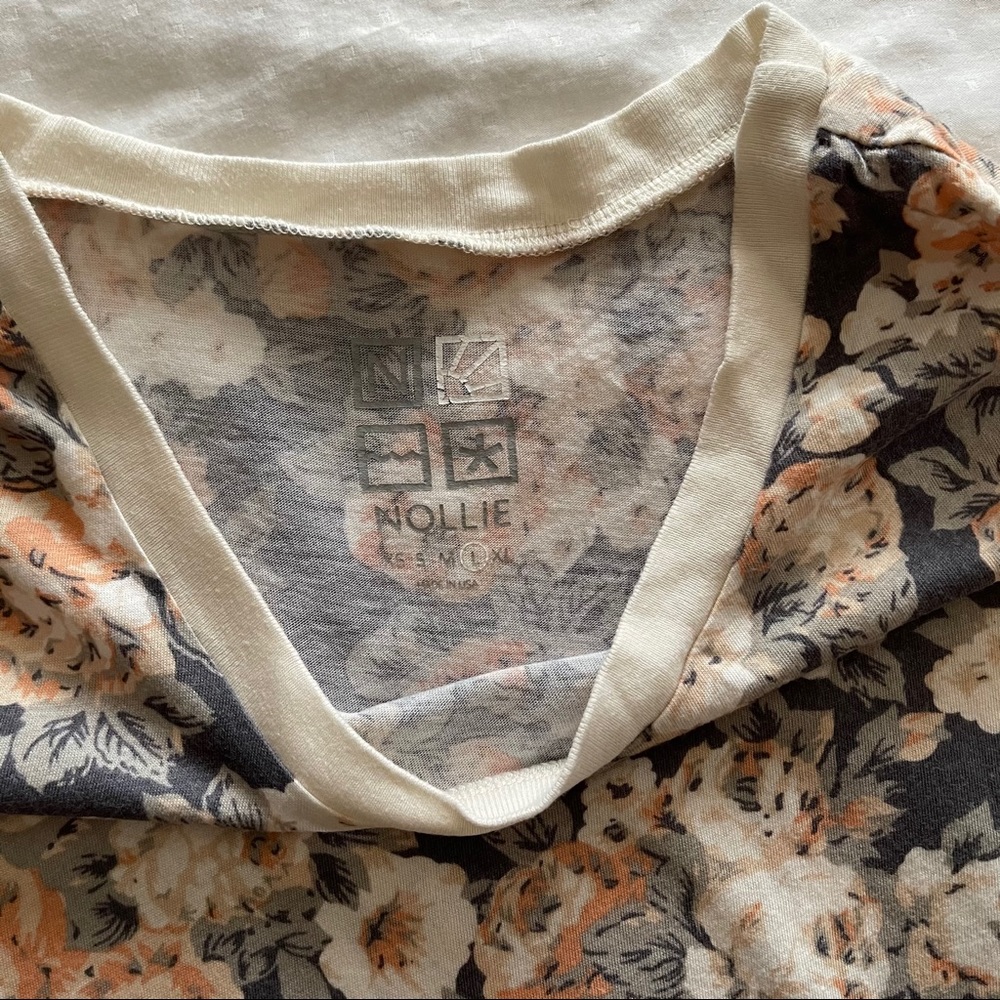 PacSun Cropped Muscle Tee - Picture 2 of 5